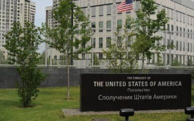 Трамп поставил на паузу визовые собеседования в США: что ждет заявителей