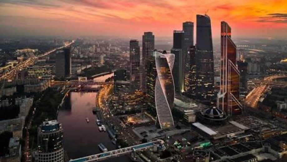 В »Москва-Сити» объявили срочную эвакуацию: людей выводят из всех башен
