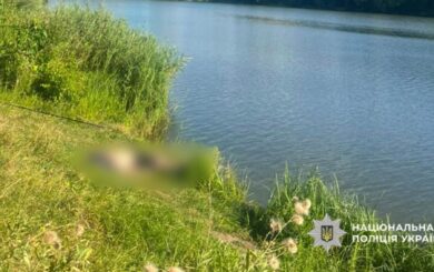 Крючок зацепился за провод под напряжением: в Харьковской области погиб 25-летний мужчина