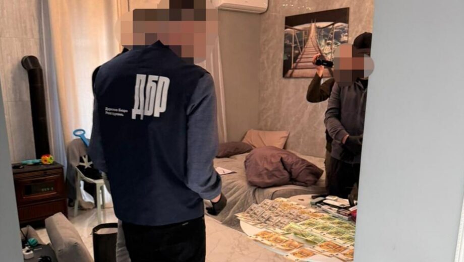 За 7 тысяч долларов »увольнял» от службы: на Волыни будут судить начальника ТЦК