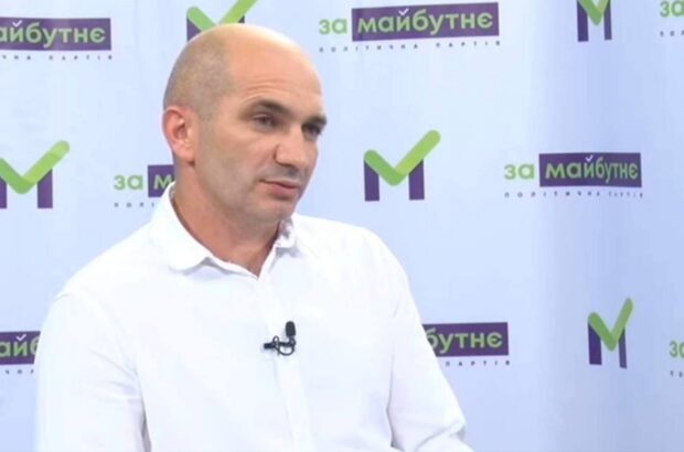 226 гектарів для ”дачі Медведчука”: депутату Роману Годі повідомили про підозру