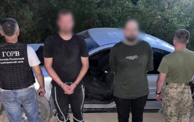 Прорыв в Молдову завершился нападением на пограничника: двоим мужчинам объявили подозрение