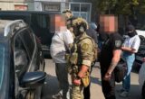 На Сумщині двох працівників ДПС викрили на вимаганні 80 тисяч гривень за ”лояльність”