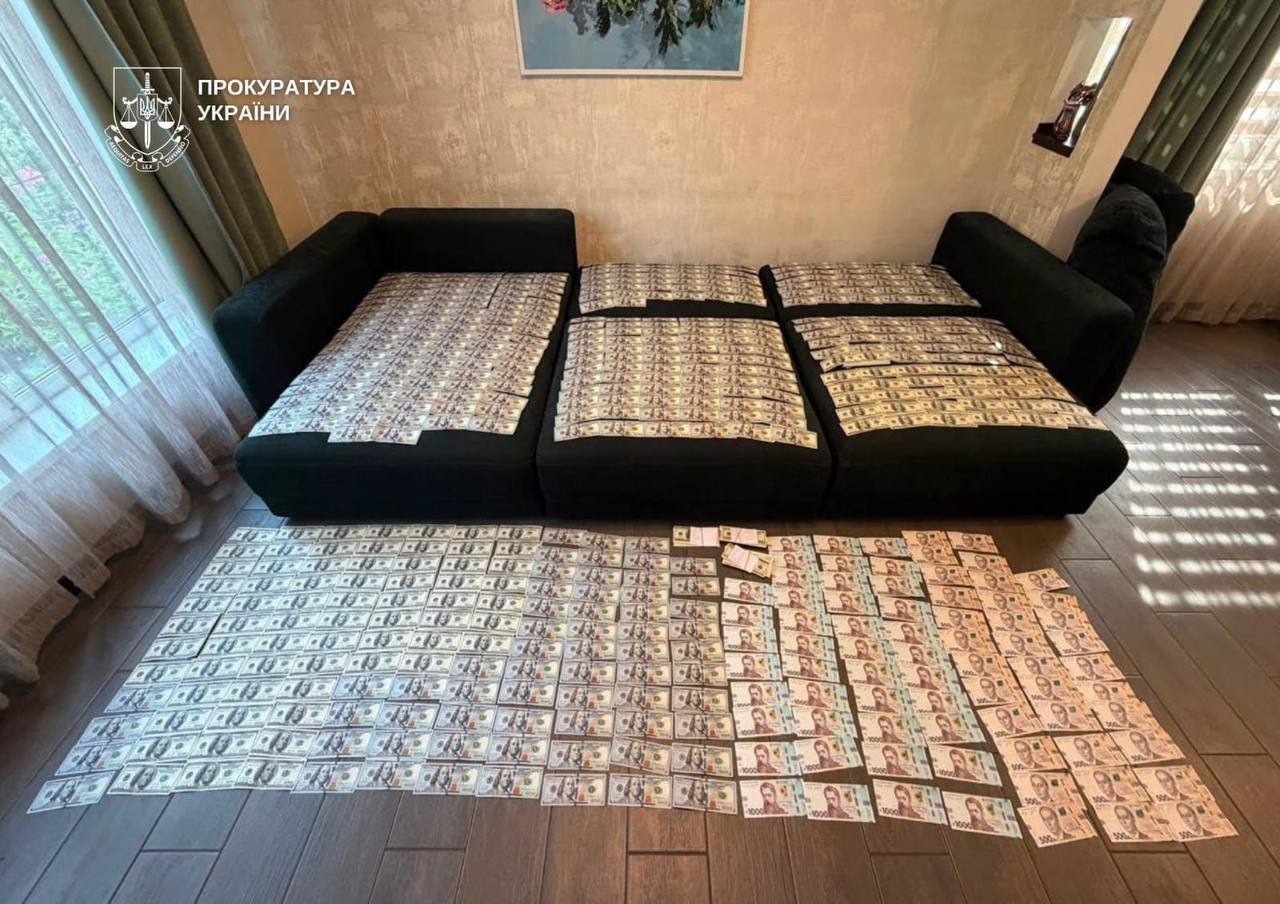 Более 50 клиентов и до $10 тысяч за инвалидность: в Киеве разоблачили медицинскую схему