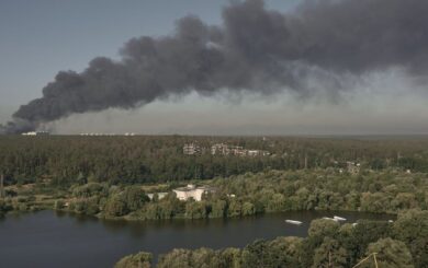 Российский дрон убил 2-летнюю девочку в Киеве: ребенок умер после ранения на Оболони