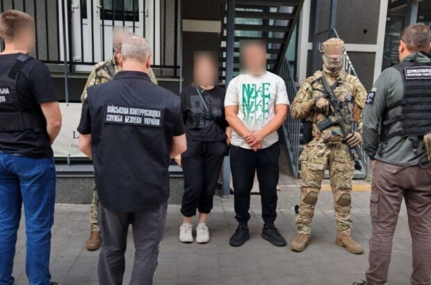 Фальшивые свидетельства о детях за $5500: пограничники разоблачили масштабную схему