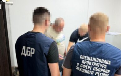 На Прикарпатті затримали п’яного офіцера РТЦК: під час ”виховання” він побив солдата