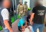 »Бронь» за $11 тысяч и выезд за границу: в Днепре задержали мужчину с поличным