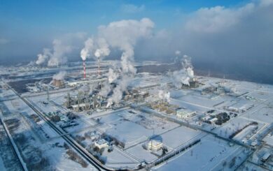 Атака українських безпілотників зупинила роботу найбільшого в рф нафтохімічного комплексу