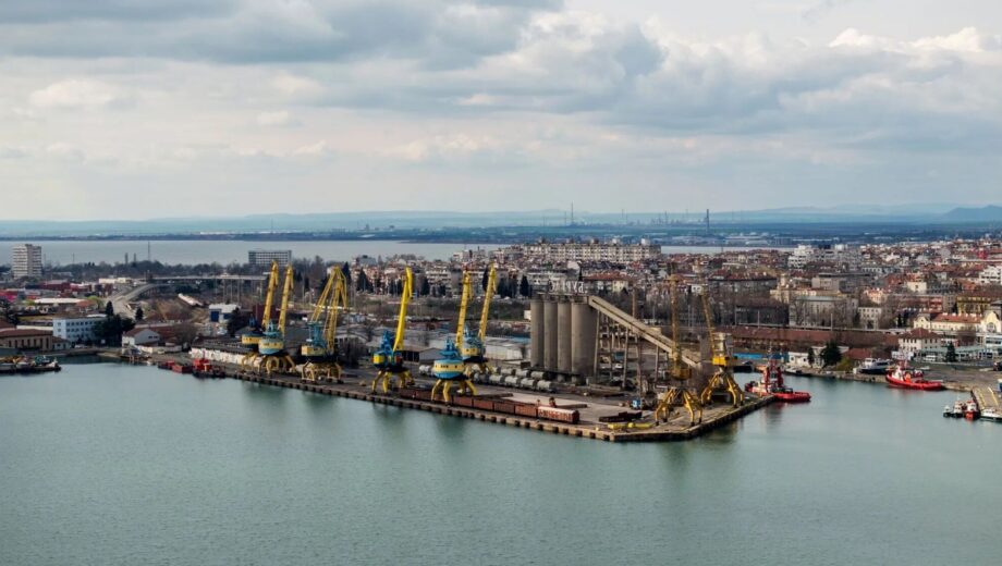 Чорне море під ударом: через атаки росії світ шукає альтернативу українському зерну