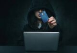 »Дам процент за переводы»: как мошенники вербуют дропов через соцсети и мессенджеры