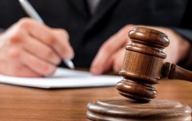 Обіцяв зняти трьох чоловіків із розшуку за $9 тисяч: суд покарав сержанта ТЦК
