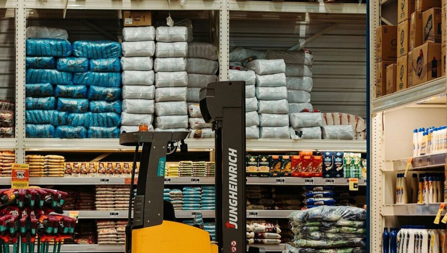 Продукти, вода та гаряче харчування: Київ готується до надзвичайних ситуацій взимку