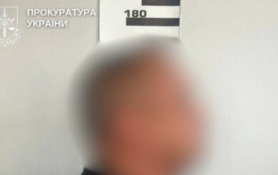 Шахраї налякали 13-річну доньку військового ”25 роками для батьків” і виманили $54,5 тисячі