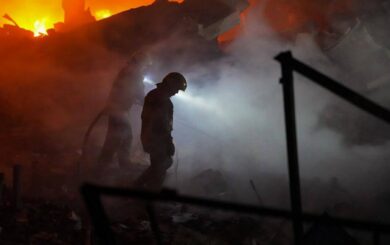 Росія атакувала Київ: загинули двоє людей, серед пошкоджених об’єктів — пологовий