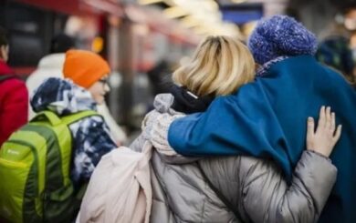 Великобритания урезает выплаты за убежище украинцев: что изменится для спонсоров
