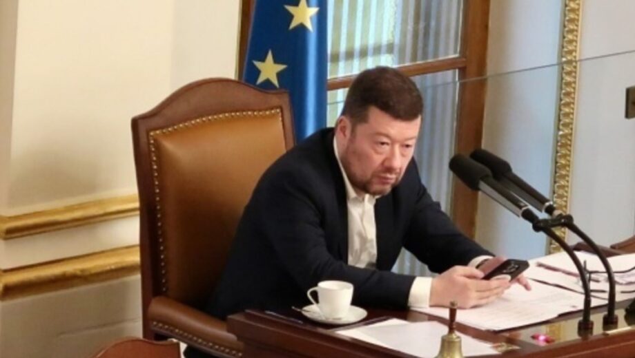 У Чехії заговорили про скасування виплат українцям: політик вимагає жорстких обмежень і депортацій
