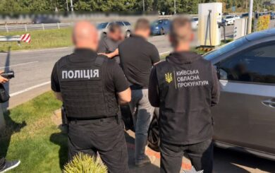 $8 тисяч за відстрочку: на Київщині затримали завідувача кафедри під час отримання хабаря