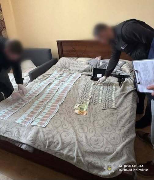 Камінь із нирки за $300: на Закарпатті судитимуть уролога за схему з відстрочками