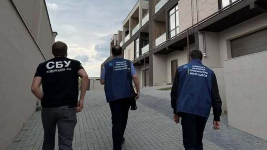 47 таунхаусов на склоне у моря: в Одессе застройщика подозревают в нанесении более 50 млн грн убытков