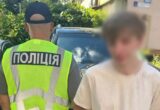 Боєприпаси на продаж: у Києві затримали 24-річного ділка з гранатами та набоями