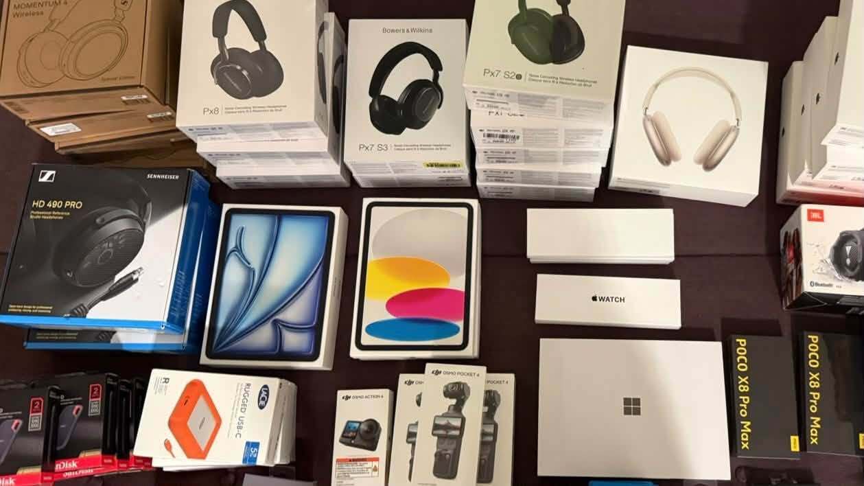 Apple, DJI, JBL и POCO на 1,2 млн. грн.
