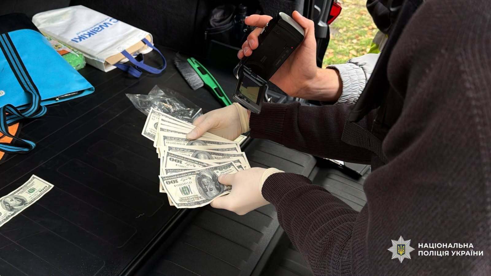 $10 тысяч за ''обучение'': в Киеве разоблачили должностное лицо университета на схеме легализации иностранцев