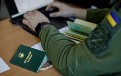 Працівник став студентом після бронювання: чи втратить він відстрочку від мобілізації
