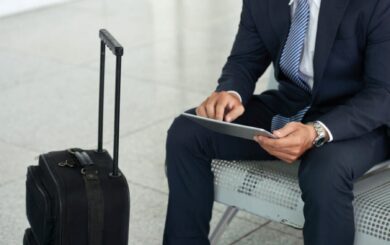 Заброньований працівник не повернувся з-за кордону: чи втратить компанія критичність