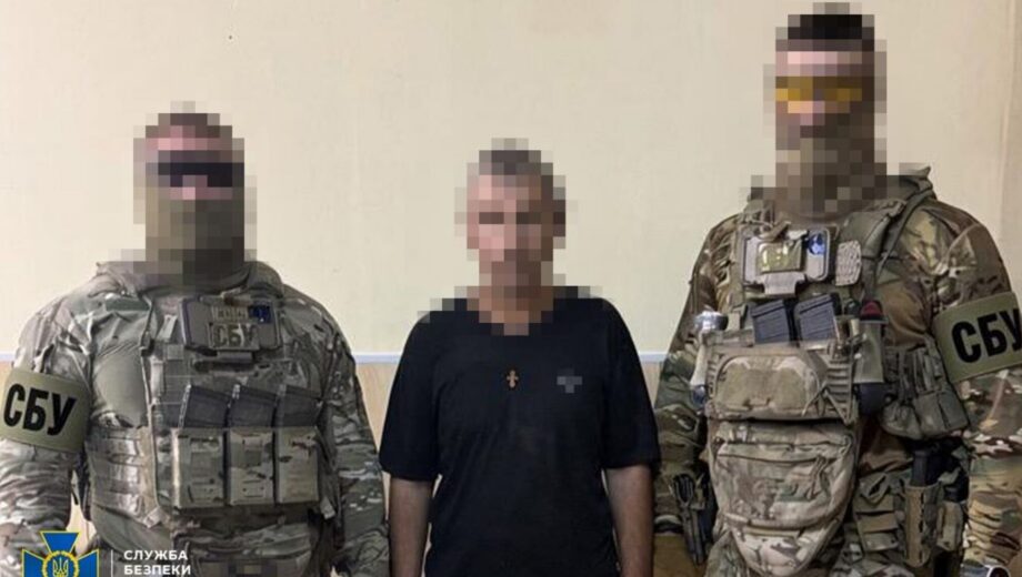 Наводив КАБи та дрони на Слов’янський напрямок: СБУ затримала агента російського ГРУ