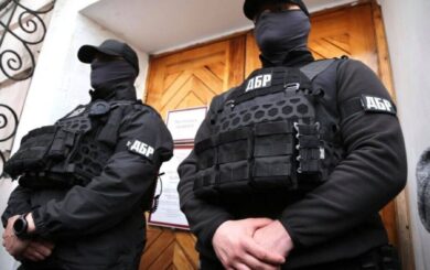 Антидронові плащі для втечі за кордон: за маршрут до Словаччини просили 11 тисяч євро