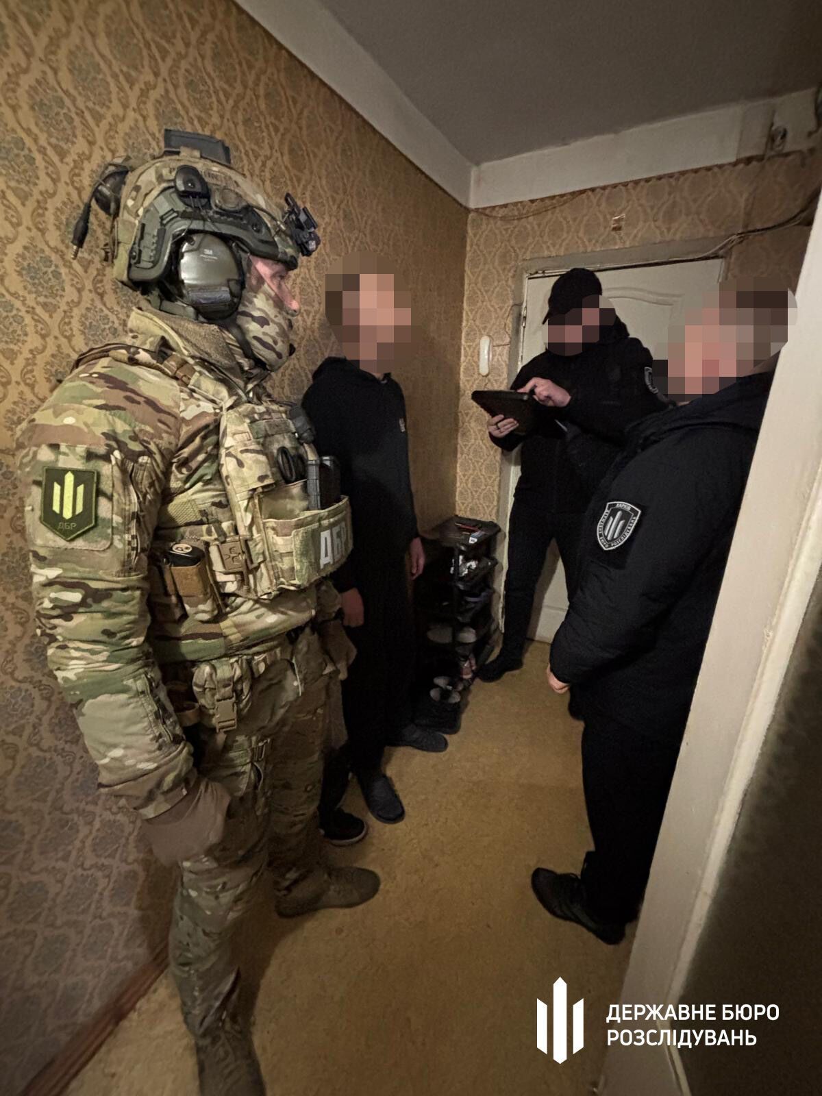 Пытали, избивали и стреляли: ДБР завершило расследование в отношении военных ТЦК в Харькове
