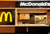 Росіяни вдарили по складах McDonald’s на Київщині: спалахнула масштабна пожежа