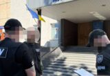 На Тернопільщині ДБР викрило митника на торгівлі відстрочками через вступ до вишів