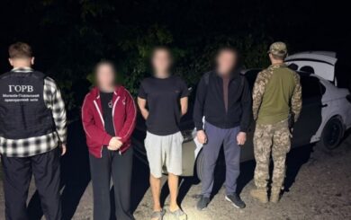Бегство в Молдову через Днестр: в Винницкой области женщина пыталась вывезти мужа и брата, одного спрятала в багажнике