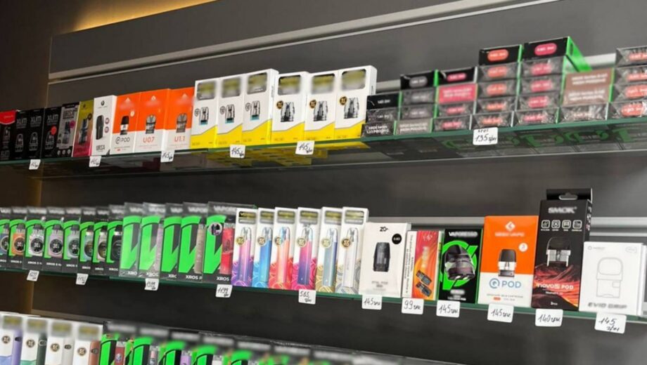 Продавали нікотин, гліцерин та ароматизатори без дозволів: на Вінниччині БЕБ припинило торгівлю