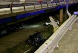 Opel пробив відбійник і впав із Південного мосту: водій загинув