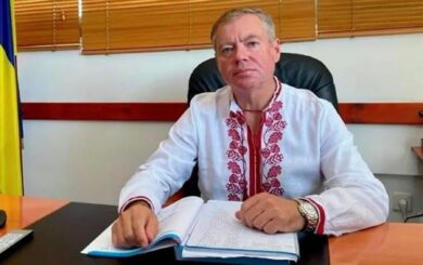 Майже $5 млн готівкою, 25 об’єктів нерухомості та 11 компаній: декларація посла Корнійчука