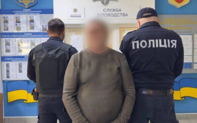 На Київщині чоловік привласнив понад 3,5 млн грн виплат родині загиблого військового – поліція