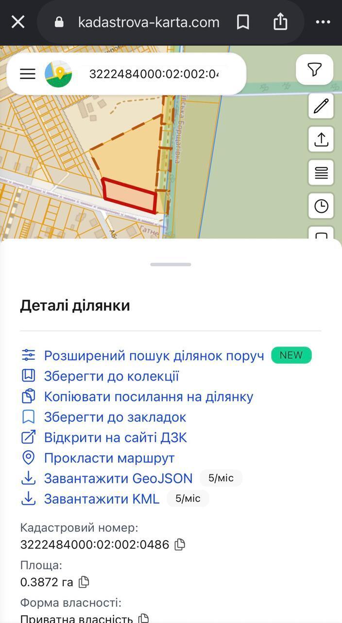 Вместо многолетних дубов — таунхаусы: в Гатном местном жители бьют тревогу из-за вырубки деревьев