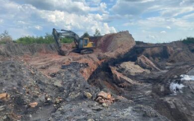 На Волыни директора предприятия подозревают в легализации незаконно добываемых ископаемых