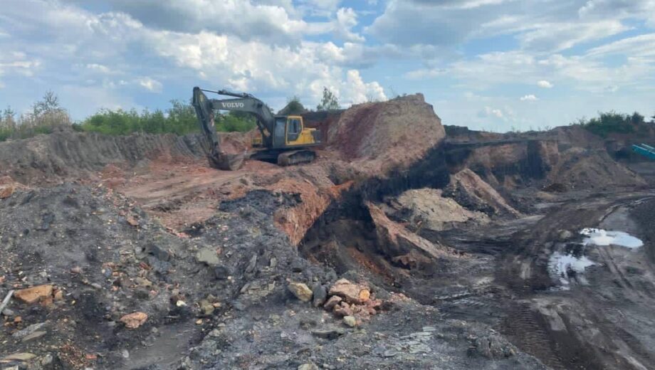 На Волыни директора предприятия подозревают в легализации незаконно добываемых ископаемых
