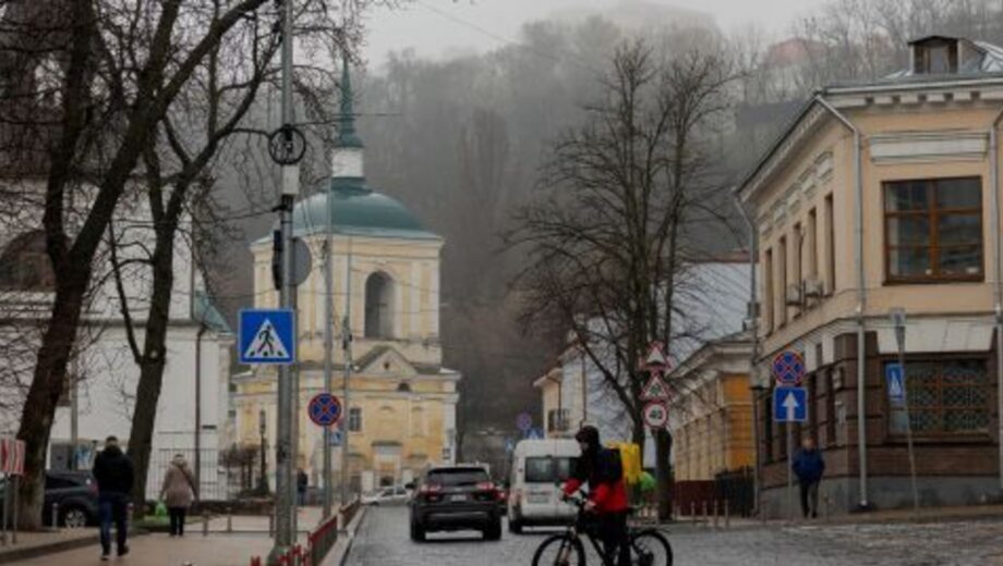 Температура піде вниз: в Україну насувається холодний атмосферний фронт
