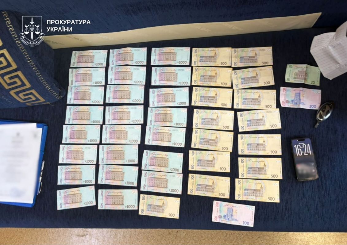 ''Плати, щоб оперувати'': у Києві викрили схему поборів із лікарів комунальної лікарні