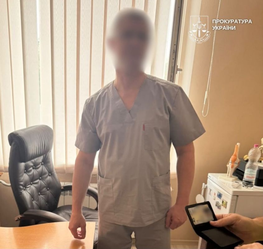 ''Плати, щоб оперувати'': у Києві викрили схему поборів із лікарів комунальної лікарні