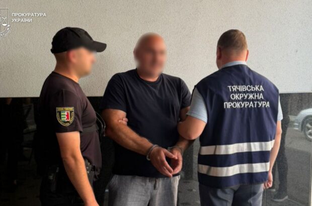 В Закарпатье задержали джипера после нападения на туриста у озера Апшинец