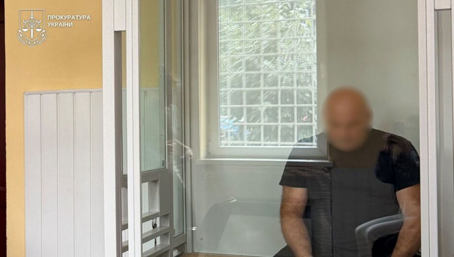 Бил туриста камнем и трекинговой палкой: подозреваемый был арестован на 60 суток без права залога