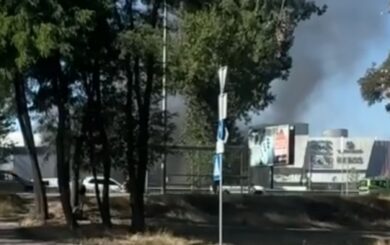 Вражеские дроны ударили по АЗС в густонаселенном районе Киева возле известного ТРЦ