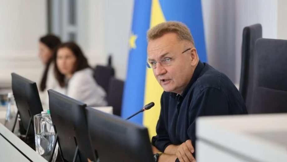 Мер Львова Андрій Садовий відмовився від зарплати через затримки виплат комунальникам