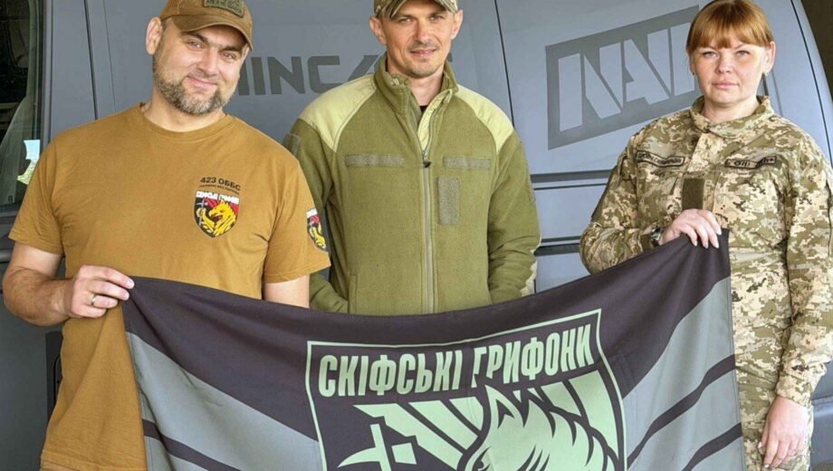 ”Росія просто вила”: спецпризначенці розповіли, що возять фронтові буси МК Foundation